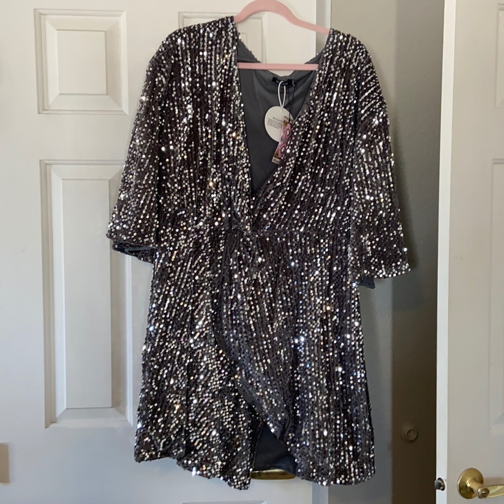 Low cut sequin mini dress